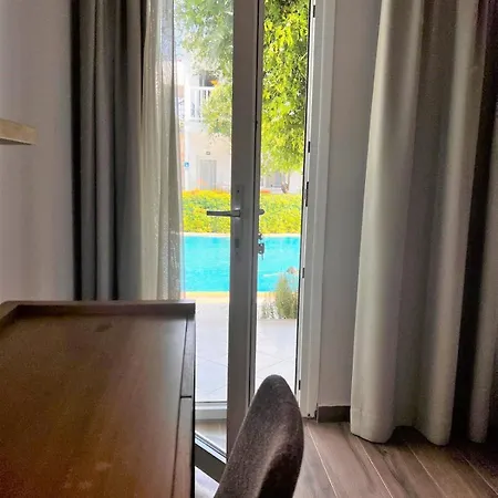 Hotel Gumusluk Hotel 3*