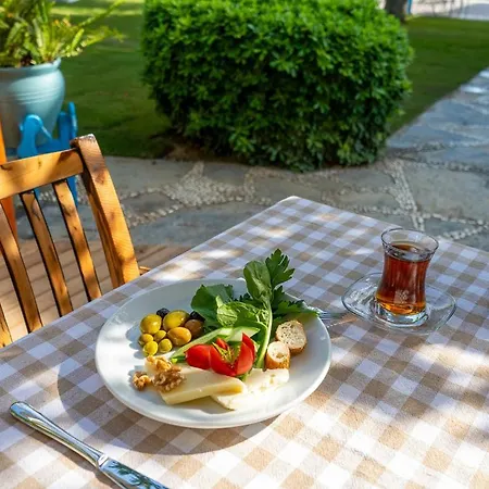 Hotel Gumusluk 3* Gumusluk