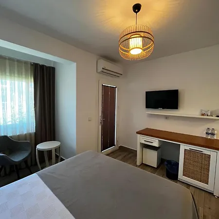 Hotel Hotel Gumusluk 3*