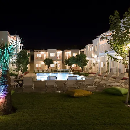 Ξενοδοχείο Hotel Gumusluk 3*