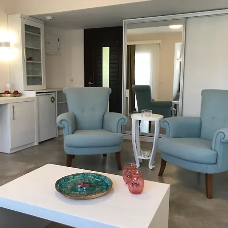 Hotel Gumusluk 3*