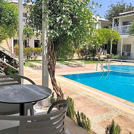 Hotel Hotel Gumusluk 3*