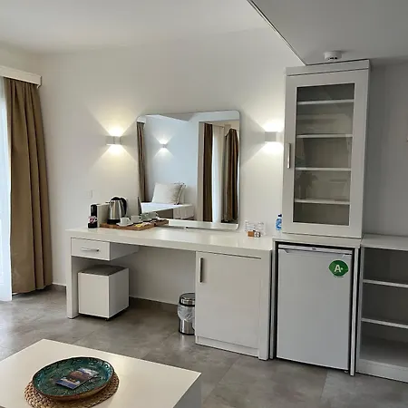 Hotel Gumusluk 3*